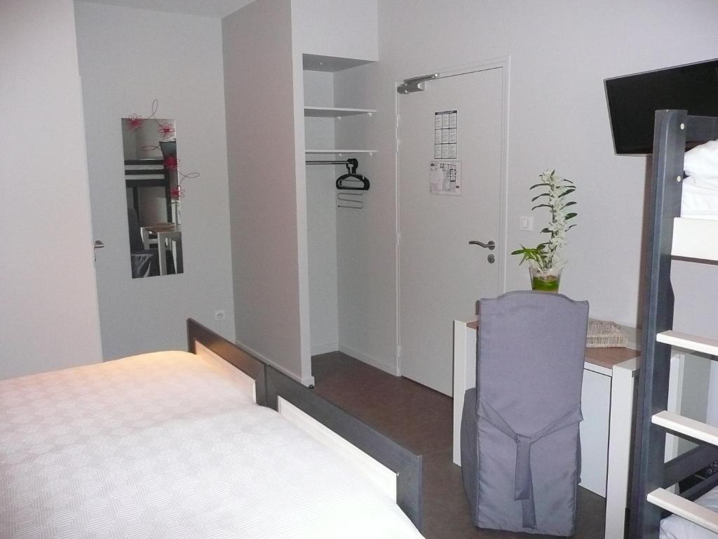Hotel Le Saint Aubin Chevillé Cameră foto